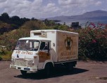 Saviem SG2 frigo épicier en Martinique - 1971