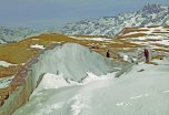 Construction piste bobsleigh Alpe d'Huez 1967 vue 2