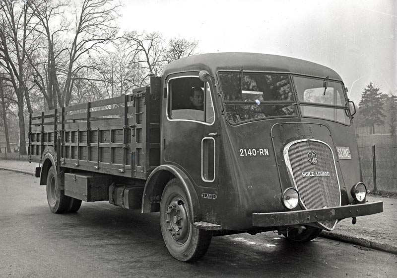photo latil - Page 4 Latil-camion-benne-1949